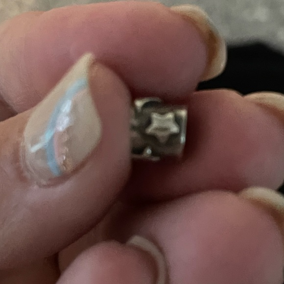 Pandora Charm - Picture 3 of 4